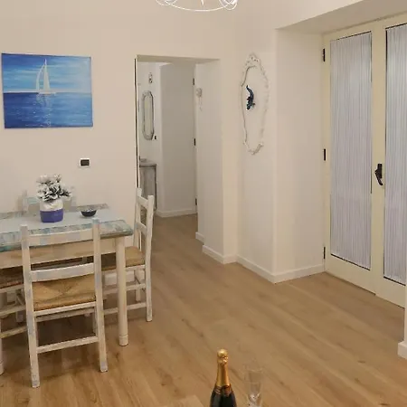 Titti E Nonna Neapol