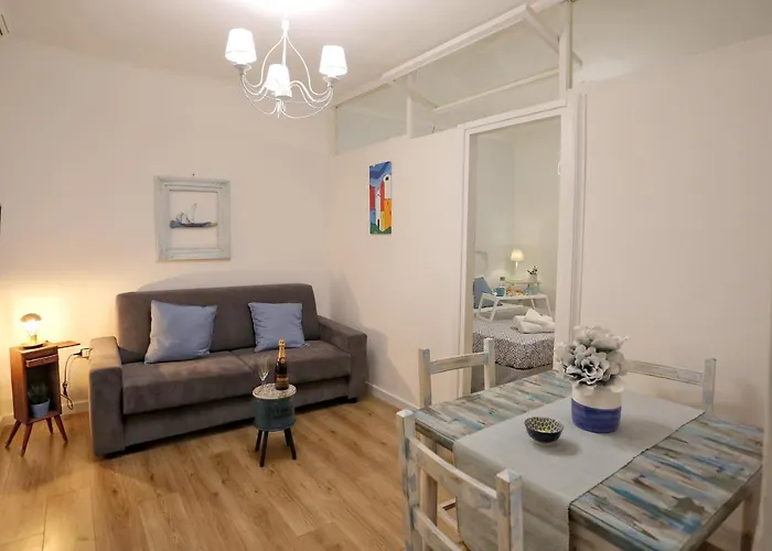 Titti E Nonna Napoli